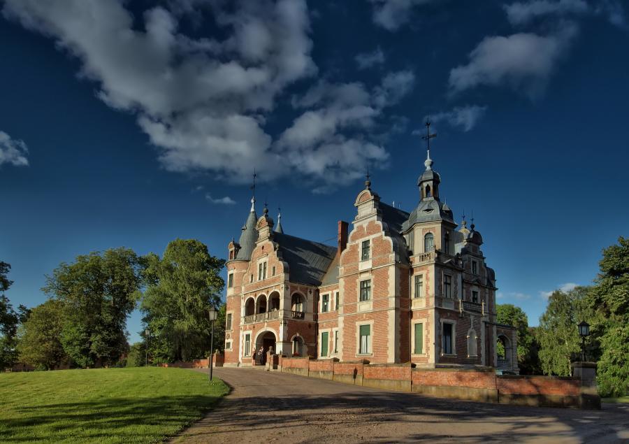 Palac Kobylniki Hotel Obrzycko Luaran gambar